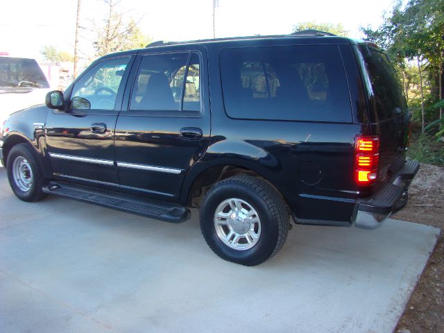 Ford Expedition 2000 photo 1