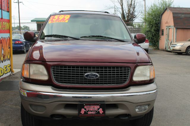 Ford Expedition 2000 photo 1