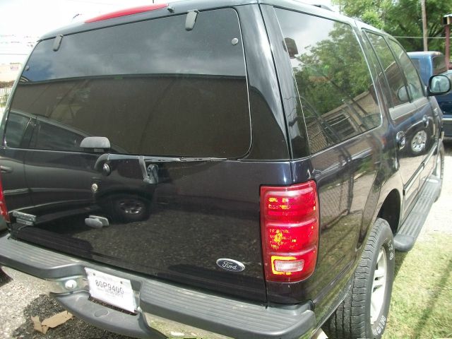 Ford Expedition 2000 photo 1