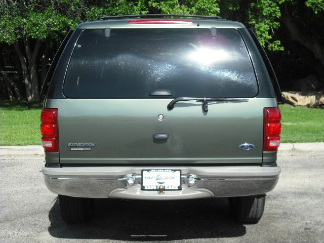 Ford Expedition 2000 photo 1