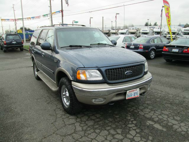 Ford Expedition 2000 photo 1