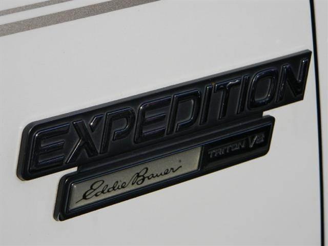 Ford Expedition 2000 photo 2