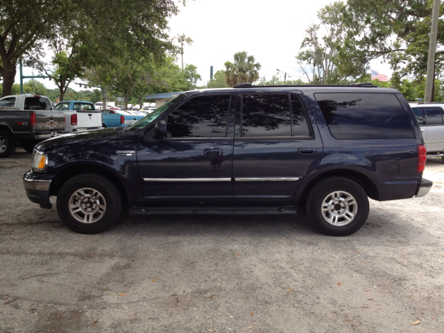 Ford Expedition 2000 photo 2