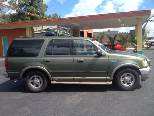 Ford Expedition 2000 photo 1