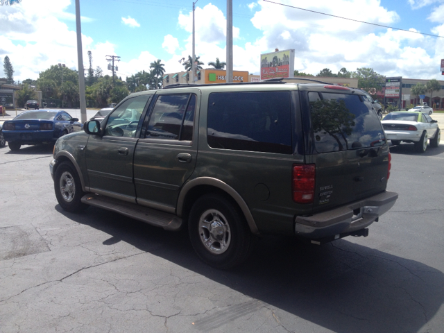 Ford Expedition 2000 photo 4