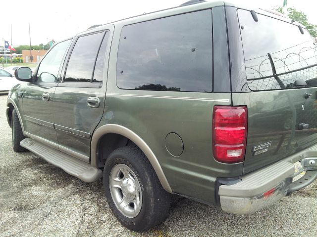 Ford Expedition 2000 photo 2