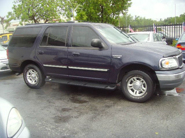 Ford Expedition 2000 photo 2