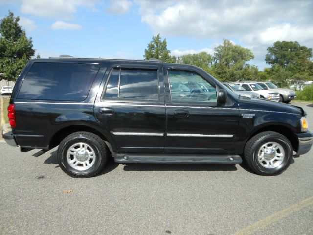 Ford Expedition 2000 photo 2