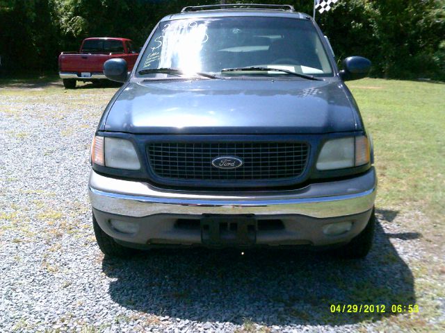 Ford Expedition 2000 photo 1