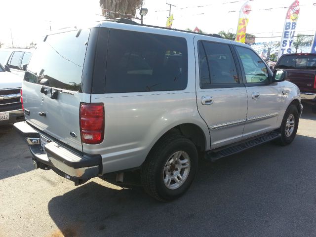 Ford Expedition 2000 photo 3