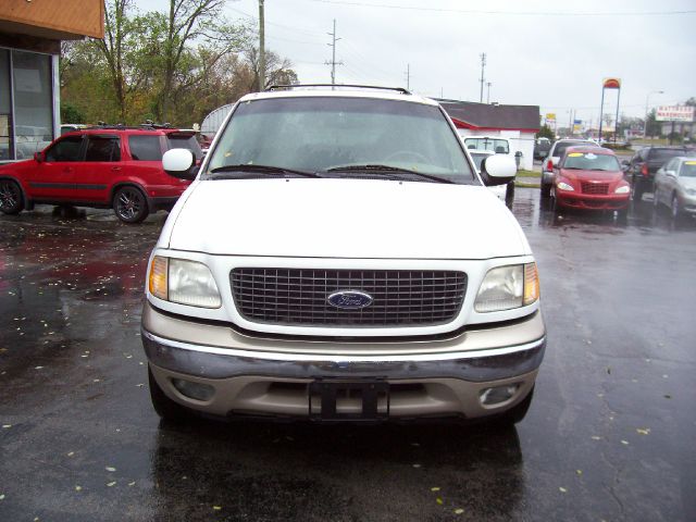 Ford Expedition 2000 photo 1