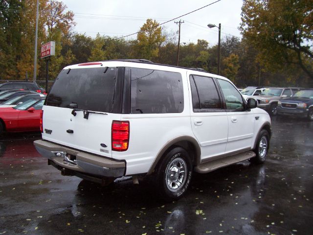 Ford Expedition 2000 photo 4