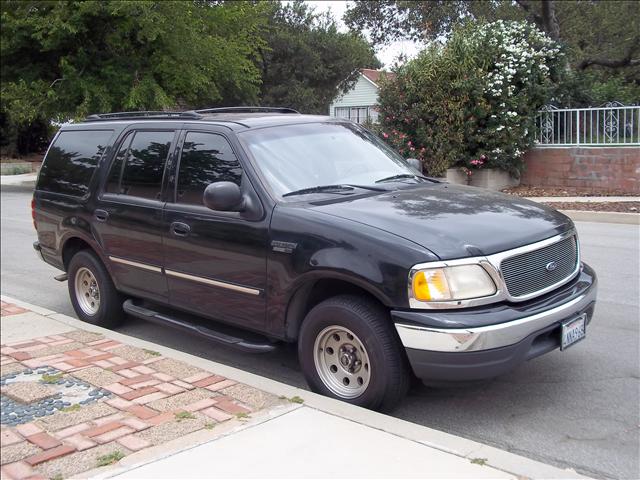 Ford Expedition 2000 photo 1