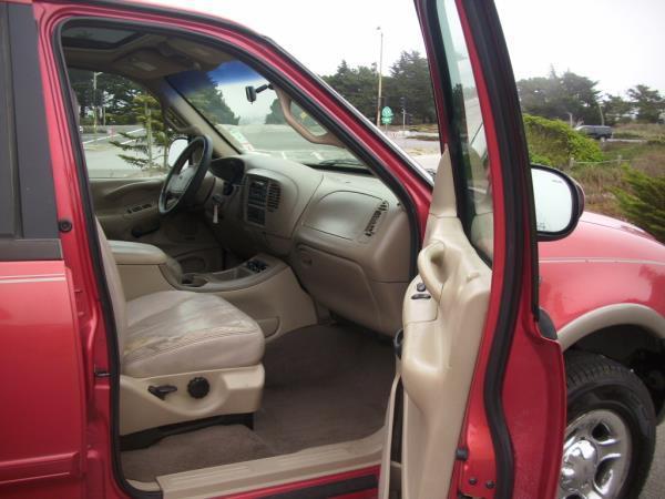 Ford Expedition 2000 photo 4