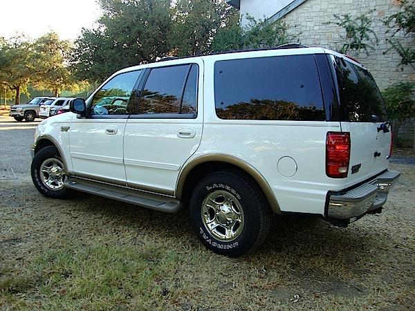 Ford Expedition 2000 photo 1