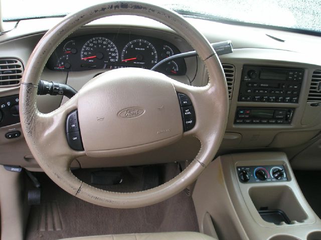 Ford Expedition 2000 photo 10