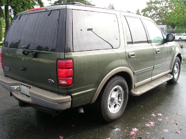 Ford Expedition 2000 photo 4