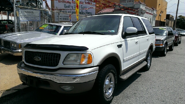 Ford Expedition 2001 photo 1