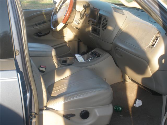 Ford Expedition 2001 photo 1