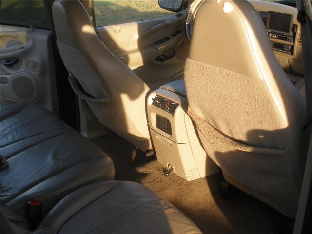 Ford Expedition 2001 photo 4