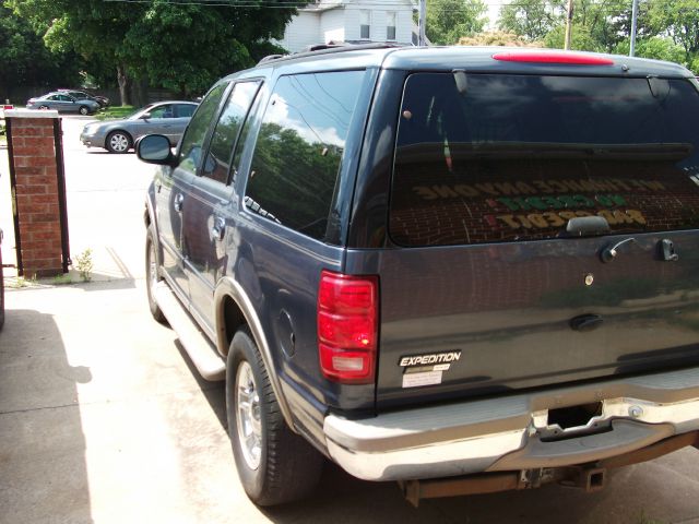 Ford Expedition 2001 photo 3