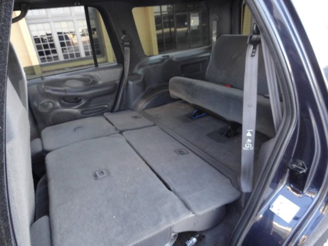 Ford Expedition 2001 photo 16