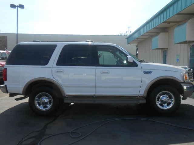 Ford Expedition 2001 photo 2