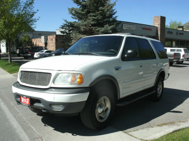 Ford Expedition 2001 photo 16