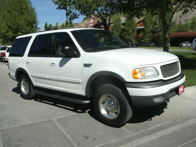 Ford Expedition 2001 photo 17