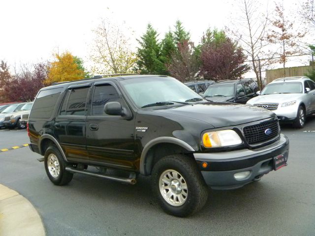 Ford Expedition 2001 photo 4