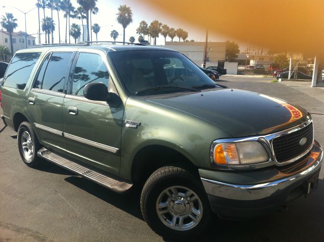 Ford Expedition 2001 photo 4