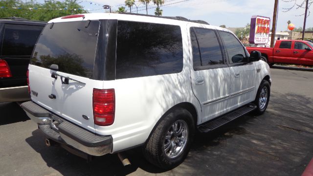 Ford Expedition SL 4x4 Regular Cab SUV