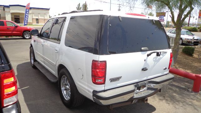 Ford Expedition 2001 photo 1