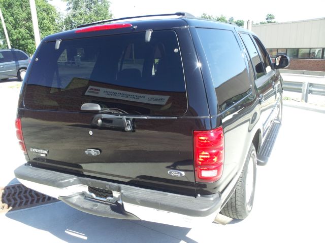 Ford Expedition 2001 photo 1