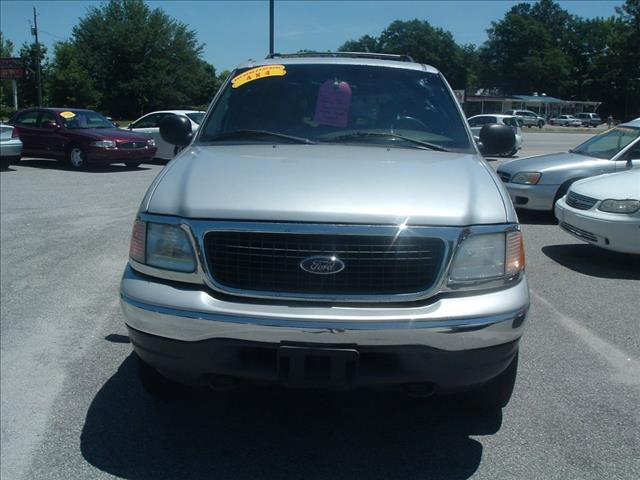 Ford Expedition 2001 photo 1