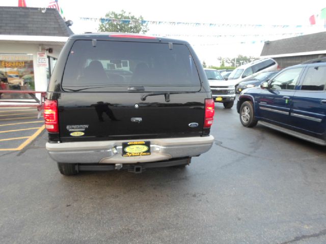 Ford Expedition 2001 photo 1