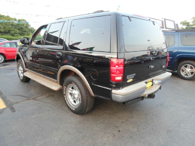 Ford Expedition 2001 photo 2