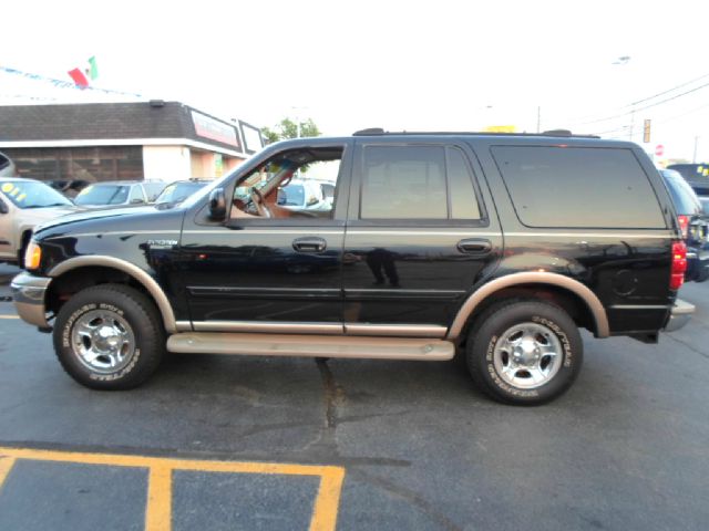 Ford Expedition 2001 photo 3