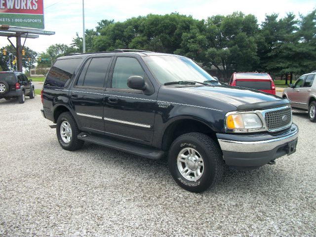 Ford Expedition 2001 photo 1