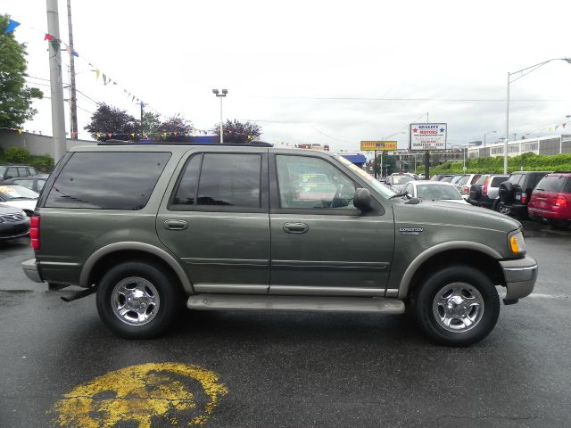 Ford Expedition 2001 photo 1