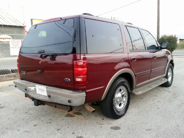 Ford Expedition 2001 photo 4