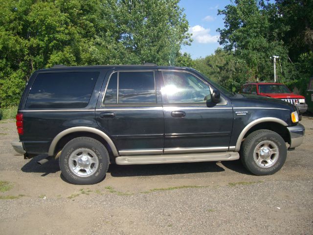 Ford Expedition 2001 photo 2