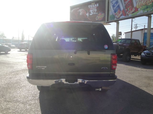 Ford Expedition 2001 photo 2