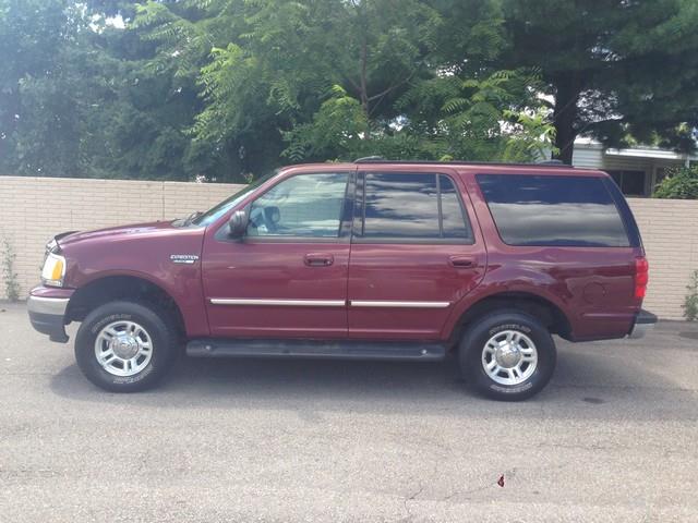 Ford Expedition 2001 photo 1