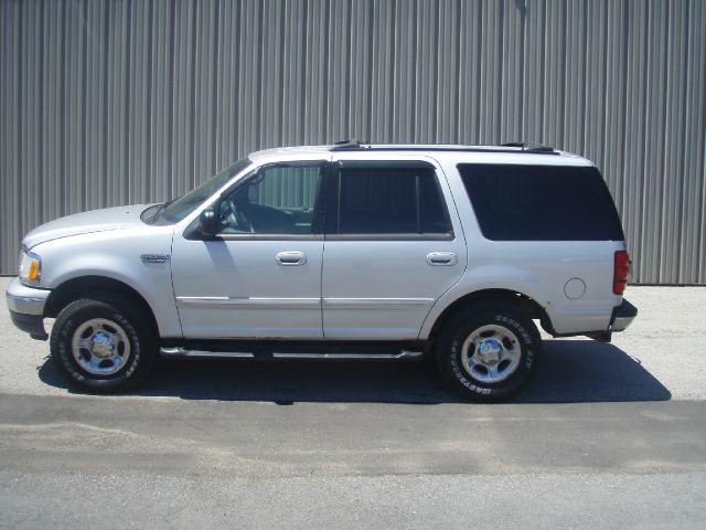 Ford Expedition 2001 photo 1