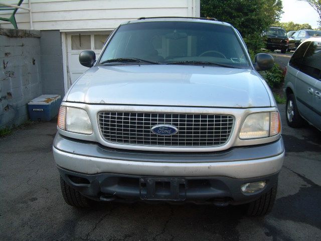 Ford Expedition 2001 photo 3