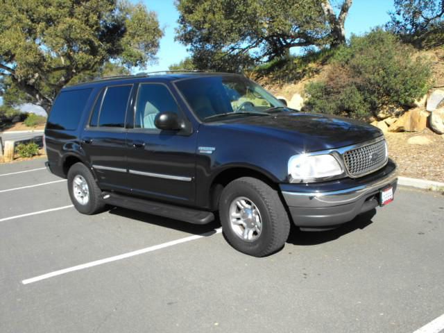 Ford Expedition 2001 photo 1