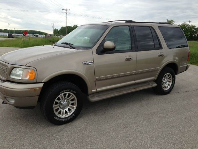 Ford Expedition 2001 photo 1