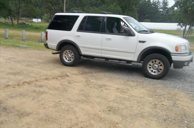 Ford Expedition 2001 photo 2