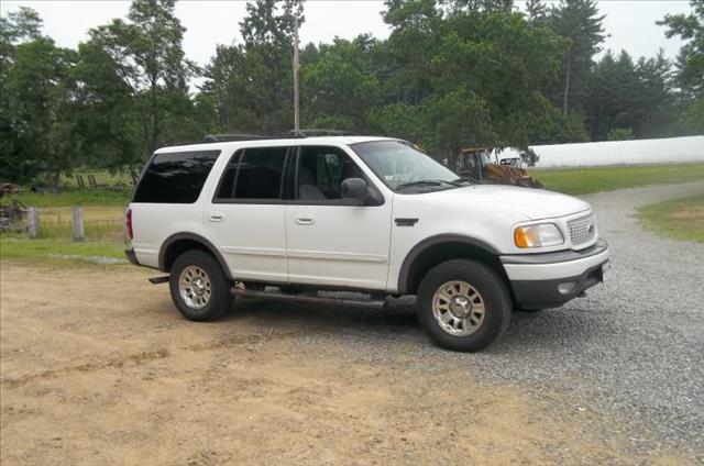 Ford Expedition 2001 photo 3